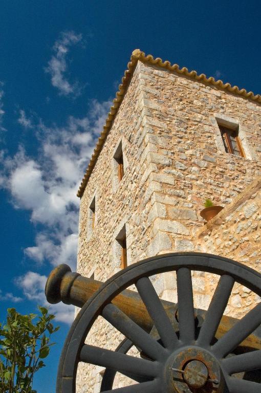 Mavromichalai Otel Liménion Dış mekan fotoğraf